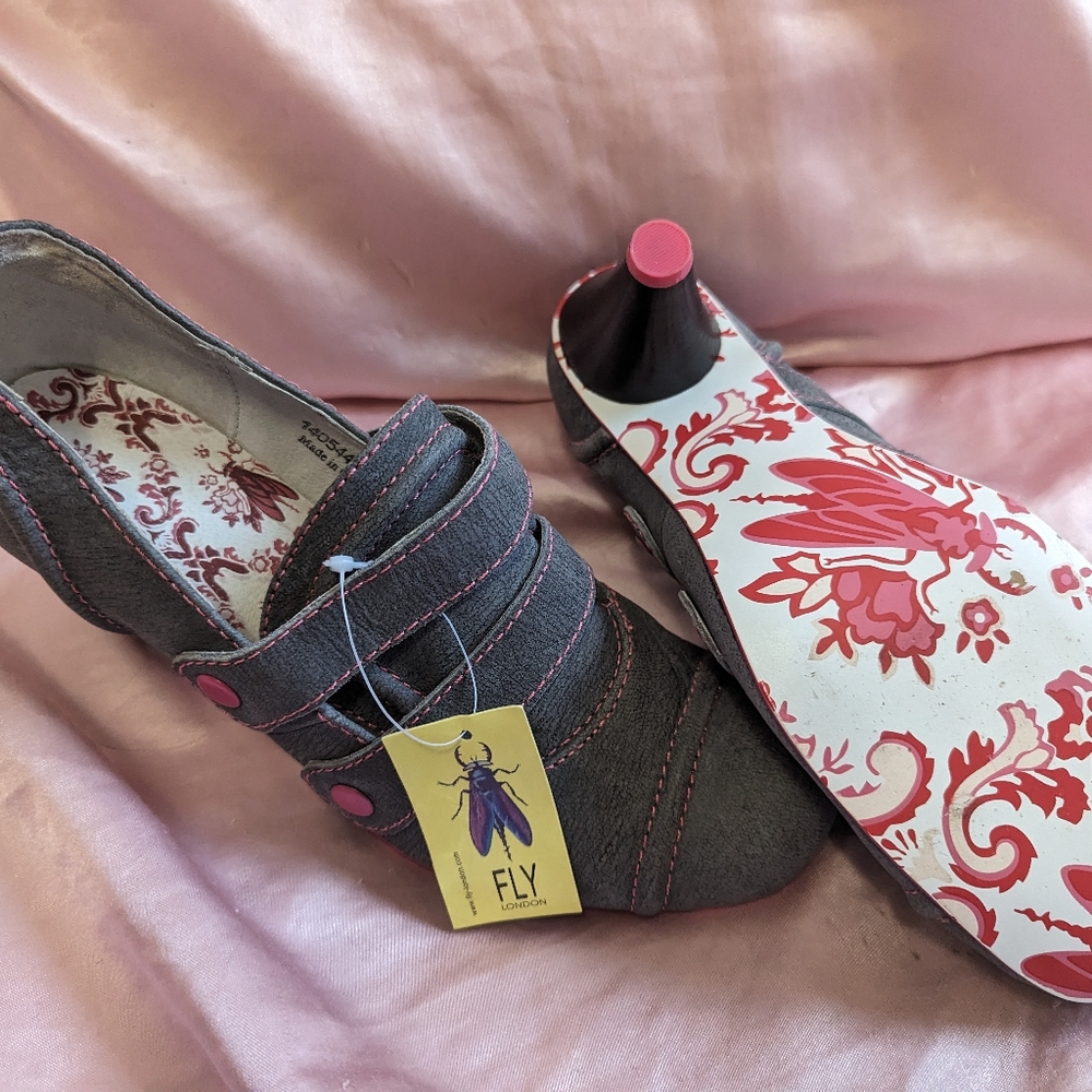 London Fly High Heels